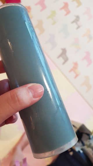 물로 씻어 쓰는 반영구 롤크리너 핸디 모노톤 에디션 — 5점을 준 리뷰어가 2019년 8월 올린 사용 사진