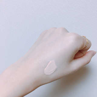 JM솔루션 물광 커버 파운데이션 럭셔리 — 4점을 준 리뷰어가 2019년 1월 올린 사용 사진
