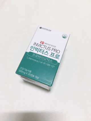 라플레 염창환 박사의 3세대 유산균, 인빅터스 프로 — 5점을 준 리뷰어가 2018년 11월 올린 사용 사진