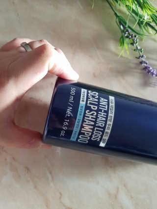 다슈코리아 다슈 데일리 한방 두피 골드 샴푸 500ml — 4점을 준 리뷰어가 2017년 12월 올린 사용 사진