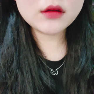 스톤브릭 라커틴트 립스틱스 — 5점을 준 리뷰어가 2019년 10월 올린 사용 사진