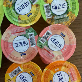 데르뜨 떠먹는 과일 3종, 짜먹는 과일 2종 총 10개 체험 — 4점을 준 리뷰어가 2020년 3월 올린 사용 사진