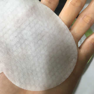 [후르디아] 청포도 매끈약산성 필링 패드_50매 세트 — 4.5점을 준 리뷰어가 2019년 12월 올린 사용 사진