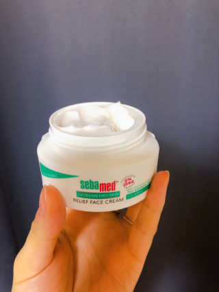 세바메드 우레아 수분폭탄크림 50ml — 1점을 준 리뷰어가 2019년 12월 올린 사용 사진