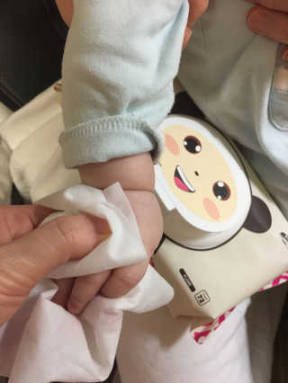 달곰이 물티슈 — 5점을 준 리뷰어가 2017년 1월 올린 사용 사진
