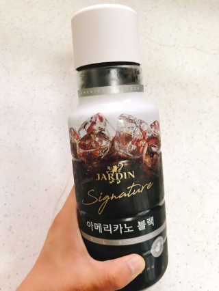 (주)쟈뎅 쟈뎅 시그니처 아메리카노 1.1L — 4점을 준 리뷰어가 2018년 5월 올린 사용 사진