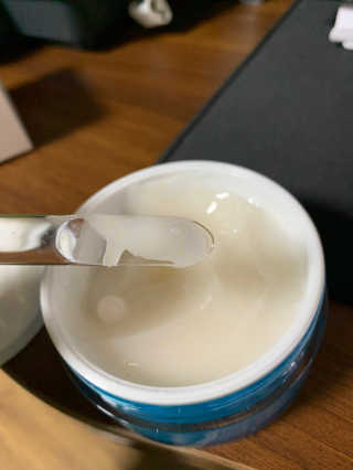 비엠비코 퀸79 노블 골드 아쿠아 크림 — 5점을 준 리뷰어가 2020년 1월 올린 사용 사진