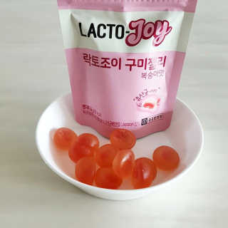 락토조이 구미젤리 복숭아맛 — 5점을 준 리뷰어가 2019년 11월 올린 사용 사진