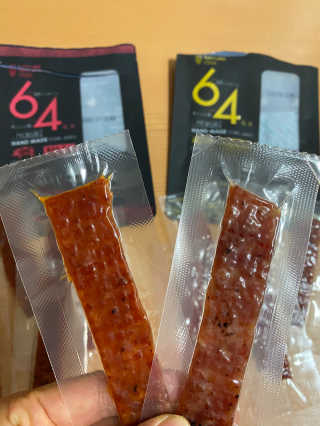 네이처오다 프리미엄 돈육포 64육포 — 5점을 준 리뷰어가 2020년 1월 올린 사용 사진