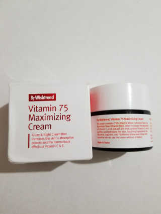 바이 위시트랜드 VITAMIN 75 CREAM — 5점을 준 리뷰어가 2017년 11월 올린 사용 사진