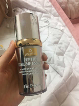 닥터펩티 펩타이드 볼륨 에센스 프리미엄 40ml — 4.83점을 준 리뷰어가 2018년 11월 올린 사용 사진