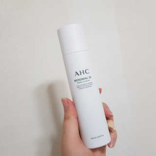 AHC 에이 에이치 씨 미니멀 10 워터리 에센스 — 4점을 준 리뷰어가 2018년 12월 올린 사용 사진
