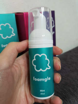 폼글 I foamgle [폼글] 거품가글 50ml 3종 - 민트, 라벤더, 라즈베리 — 5점을 준 리뷰어가 2019년 11월 올린 사용 사진