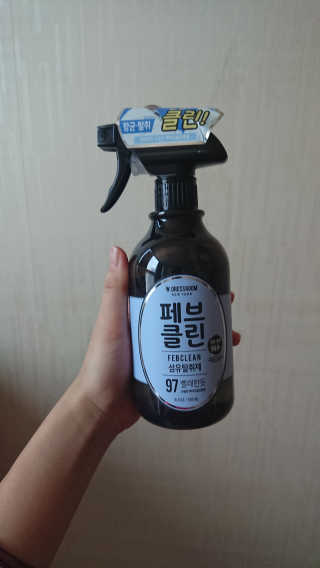 더블유드레스룸 페브클린 500ml — 3.33점을 준 리뷰어가 2018년 8월 올린 사용 사진