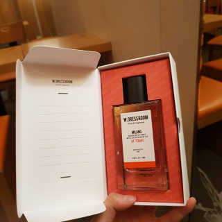 더블유드레스룸 퍼퓸 EDT 70ml — 5점을 준 리뷰어가 2018년 9월 올린 사용 사진
