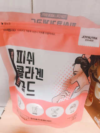 조이뉴트라 피쉬콜라겐골드 — 5점을 준 리뷰어가 2018년 10월 올린 사용 사진
