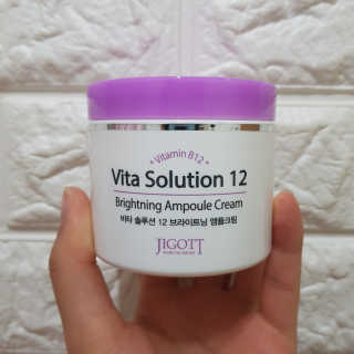 지고트 비타솔루션12 브라이트닝 앰플 크림 100ml — 5점을 준 리뷰어가 2019년 6월 올린 사용 사진