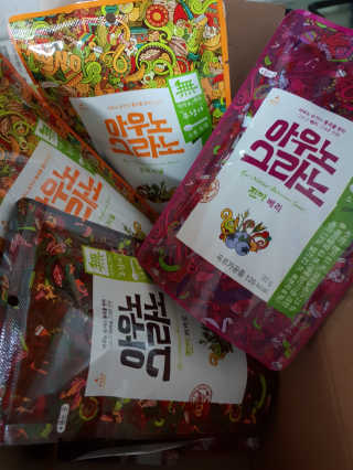 아우노그라노 오리지날, 진짜 베리, 진짜 카카오 — 4점을 준 리뷰어가 2018년 7월 올린 사용 사진