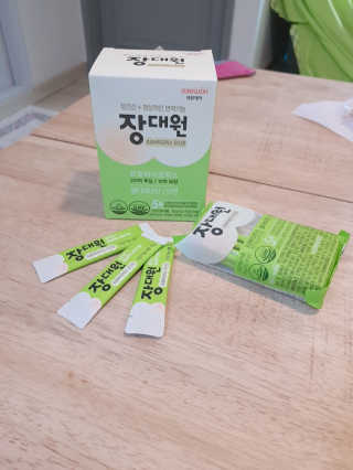 대원제약 프로바이오틱스 유산균 장대원 패밀리 — 5점을 준 리뷰어가 2017년 12월 올린 사용 사진