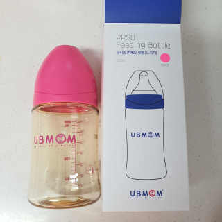 유비맘 PPSU 젖병 노꼭지_200ml_컬러 랜덤 발송 — 5점을 준 리뷰어가 2019년 12월 올린 사용 사진