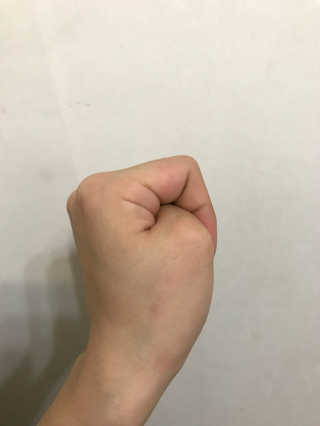 브이티 코스메틱 VT 리얼 콜라겐 팩트 — 4점을 준 리뷰어가 2017년 4월 올린 사용 사진