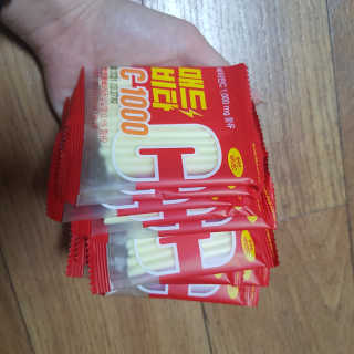 매드비타C 1000 — 3점을 준 리뷰어가 2019년 4월 올린 사용 사진