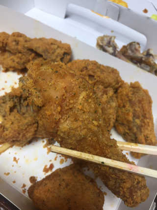 목우촌 또래오래 또래오래  콘듀치킨 — 5점을 준 리뷰어가 2019년 4월 올린 사용 사진