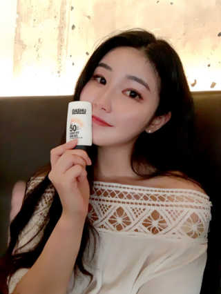 다슈코리아 다슈 데일리 라이트 핏 선젤 — 5점을 준 리뷰어가 2018년 7월 올린 사용 사진