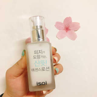 아이소이 피지가 도망가는, 산뜻! 에센스 로션 — 3.83점을 준 리뷰어가 2017년 8월 올린 사용 사진