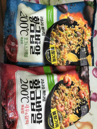장안의 화제 황금볶음밥, 풀무원 황금밥알 200℃ — 5점을 준 리뷰어가 2019년 9월 올린 사용 사진
