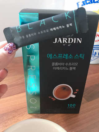 (주)쟈뎅 쟈뎅 에스프레소 스틱 아메리카노 블랙 — 4.33점을 준 리뷰어가 2018년 10월 올린 사용 사진