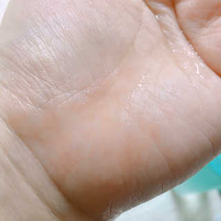 오지아이 워터 밤 모이스처 스킨 에센스 180ml — 3.5점을 준 리뷰어가 2020년 1월 올린 사용 사진