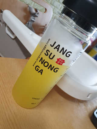 장수농가 리얼깔라만시 원샷 50ml 10팩+보틀 — 5점을 준 리뷰어가 2019년 4월 올린 사용 사진