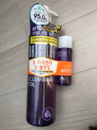 비알티씨 안티폴루션 퍼펙트 카밍 클렌징 오일 — 4.5점을 준 리뷰어가 2019년 3월 올린 사용 사진