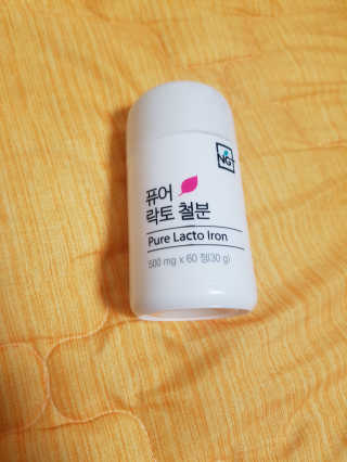 네츄럴굿띵스 퓨어 락토 철분 60일분 — 4.33점을 준 리뷰어가 2017년 11월 올린 사용 사진