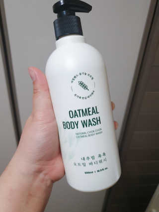 (주)에네스티 내추럴 촉촉  오트밀 바디워시 500ml — 5점을 준 리뷰어가 2020년 3월 올린 사용 사진