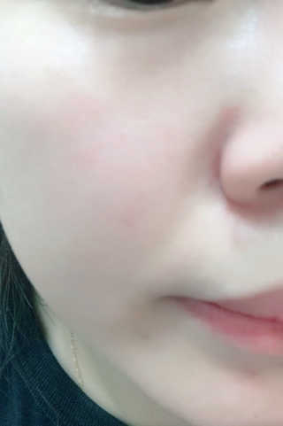 그레이멜린 멜린 톤업 부스터 — 3점을 준 리뷰어가 2017년 5월 올린 사용 사진
