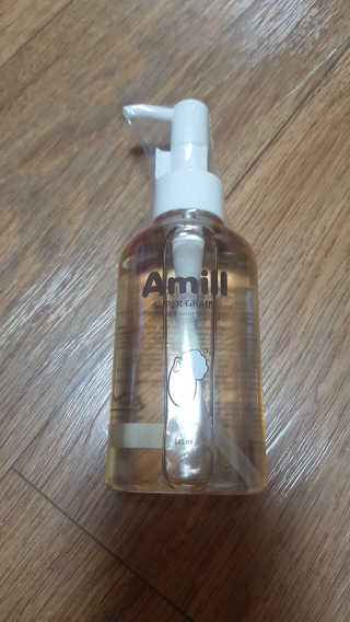 에이밀 슈퍼 그레인 클렌징 오일 125ml — 3.5점을 준 리뷰어가 2019년 9월 올린 사용 사진