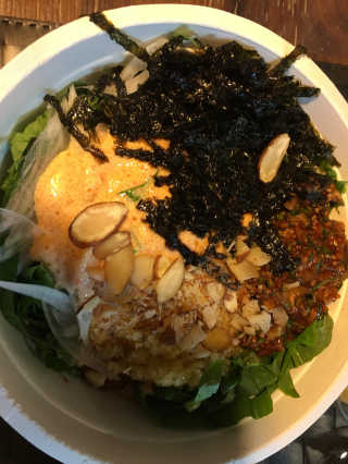 비비다; 낙지 [비비다;낙지 현백 판교점] 낙지 비빔밥 4개 中 택2 — 5점을 준 리뷰어가 2018년 8월 올린 사용 사진