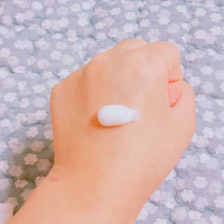 일리윤 세라마이드 아토 집중 크림 — 5점을 준 리뷰어가 2017년 6월 올린 사용 사진