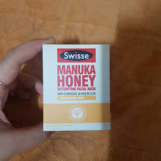 SWISSE 스위스 마누카 허니 디톡시파잉 페이셜 마스크 — 5점을 준 리뷰어가 2020년 1월 올린 사용 사진