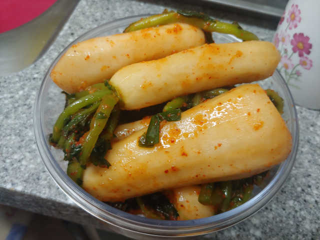 이킴 총각김치 리뷰 사진