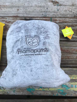 마마푸메 mamapume Baby_Kids 야외 담요 _ 웨어러블 — 5점을 준 리뷰어가 2018년 10월 올린 사용 사진
