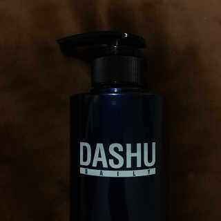다슈코리아 다슈 데일리 단백질 한방 두피 골드 샴푸 500ml — 5점을 준 리뷰어가 2019년 1월 올린 사용 사진