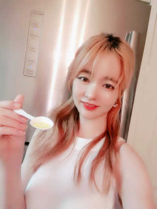 오메가-3스무디 [오메가스무디] 짜먹는 오메가3 DHA 임산부 어린이 — 5점을 준 리뷰어가 2019년 5월 올린 사용 사진