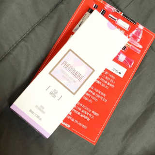 레드컨테이너 페로몬향 퍼퓸 바디미스트 80ml — 4.5점을 준 리뷰어가 2020년 1월 올린 사용 사진