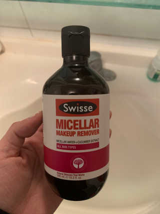 SWISSE 스위스 미셀라 메이크업 리무버 — 5점을 준 리뷰어가 2020년 1월 올린 사용 사진