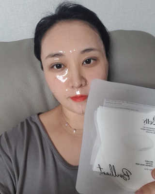 어셀리 브릴리언스 솔루션 하이드로겔 페이셜 마스크 — 5점을 준 리뷰어가 2020년 1월 올린 사용 사진