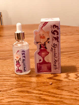 엘리자베카 Elizavecca Witch Piggy Hell-pore EGF 스페셜 앰플 — 5점을 준 리뷰어가 2018년 4월 올린 사용 사진