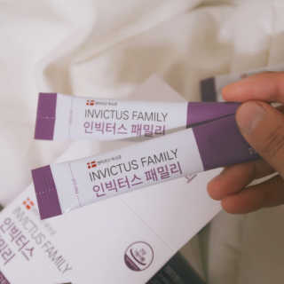 라플레 유해균을 이겨 튼튼한 장으로,  인빅터스 패밀리 — 5점을 준 리뷰어가 2019년 12월 올린 사용 사진